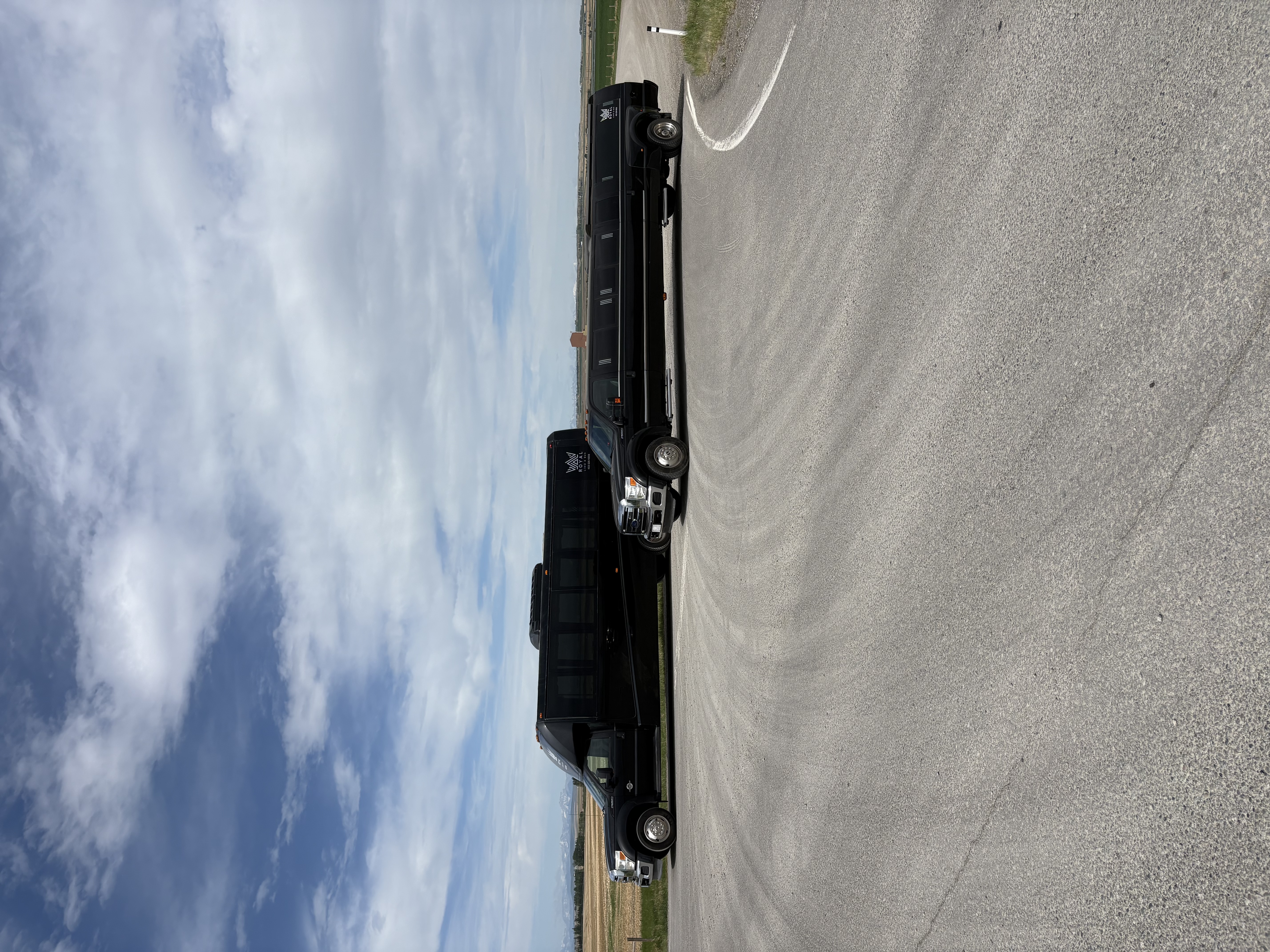 Royal Limo & Bus
